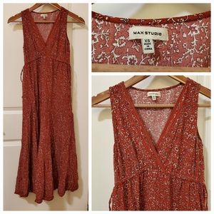 Max studio tiered floral midi dress